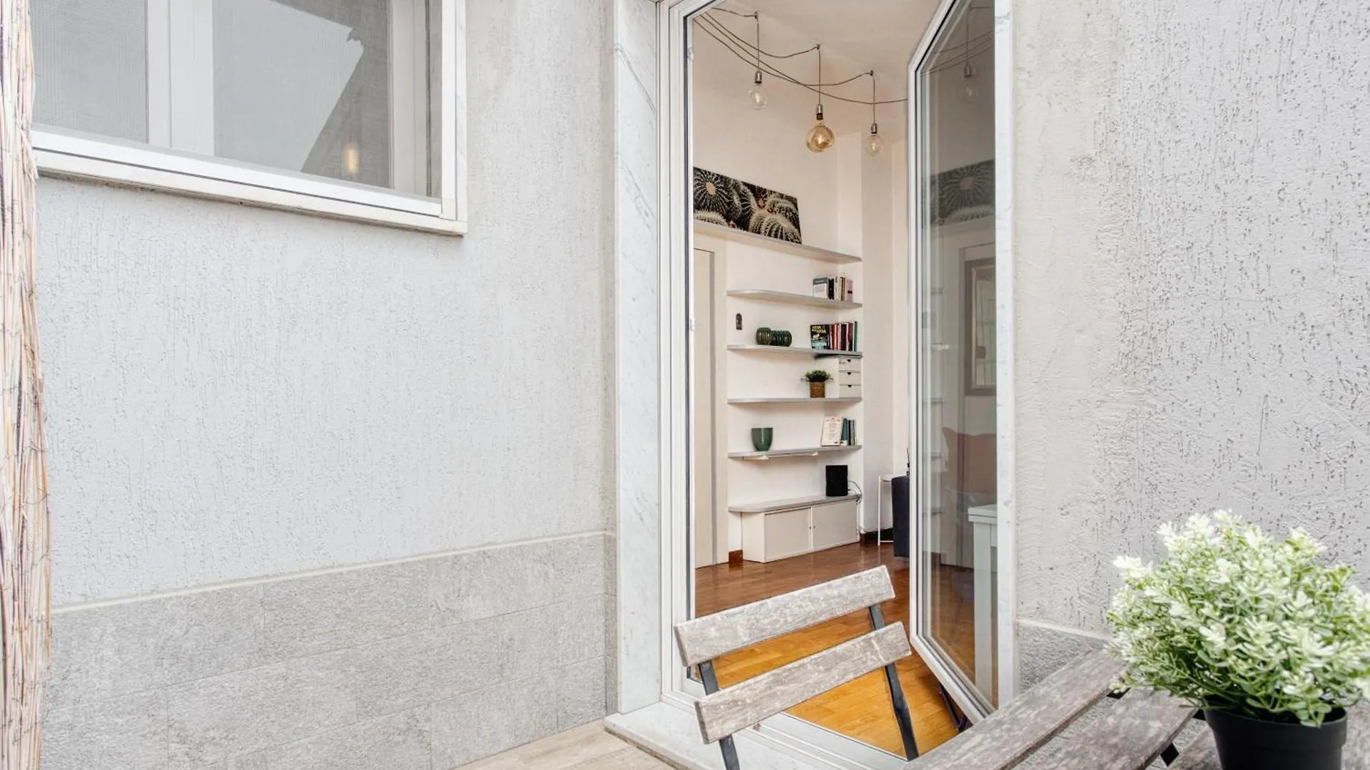 Morning View Over Milan Apartment